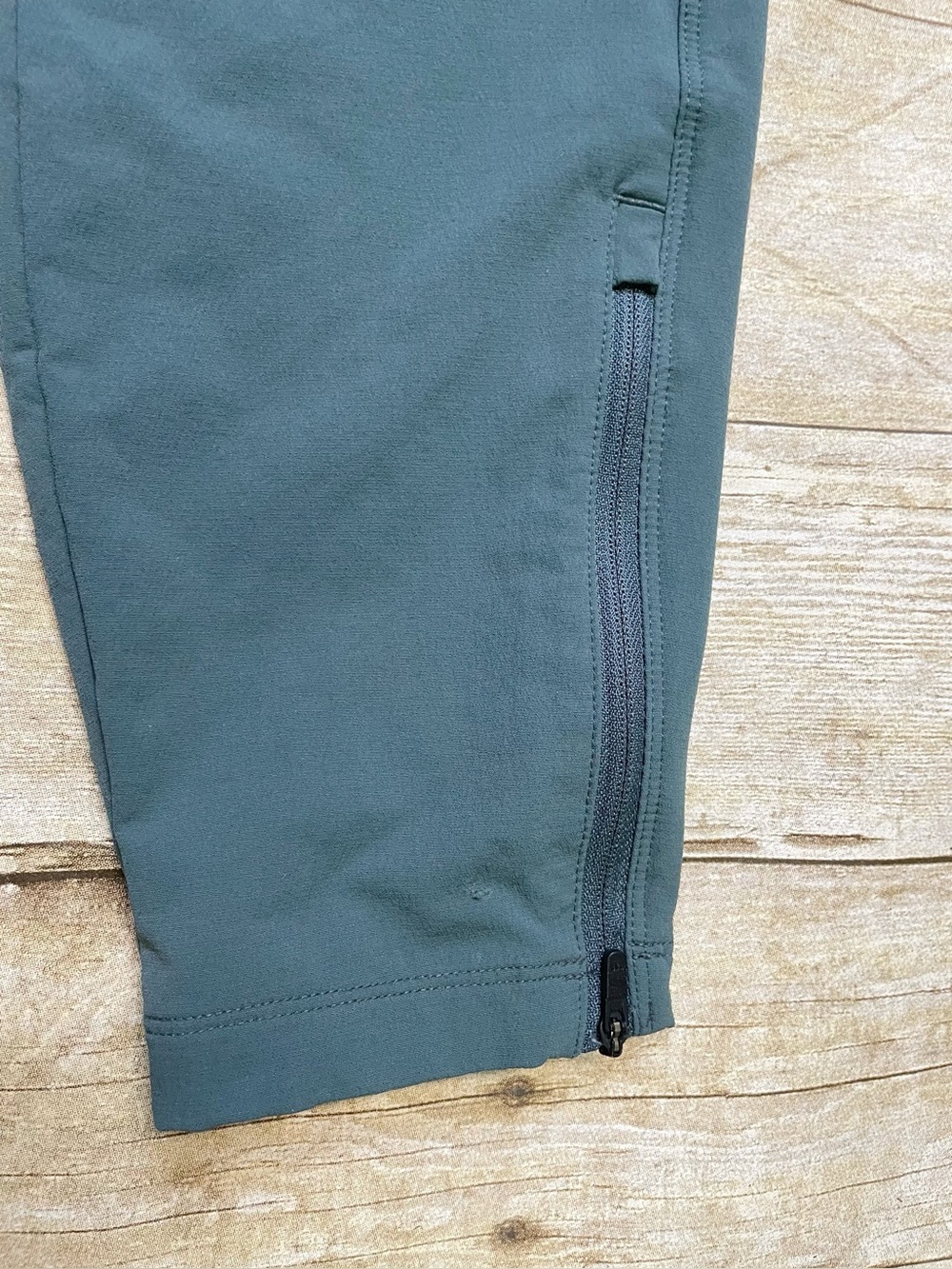 Kuhl Women’s Transcendr Teal Skinny Hiking Pants Ankle Zip Stretch - Picture 4 of 13